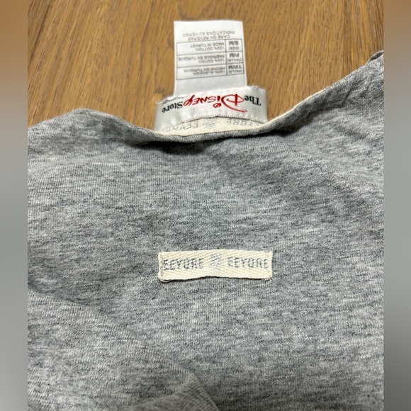 Vintage Disney Eeyore Shirt and Shorts Set, Fits Like women’s large/XL - Picture 5 of 10